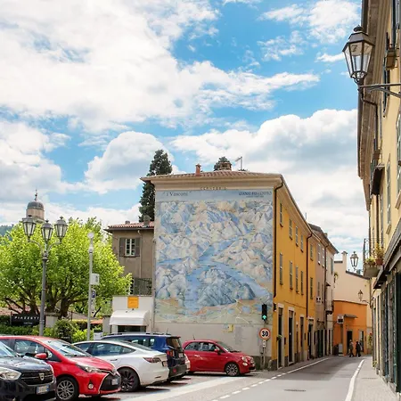 Sandy - By Myhomeincomo צ'רנוביו