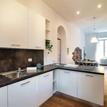 Sandy - By Myhomeincomo Apartment Cernobbio