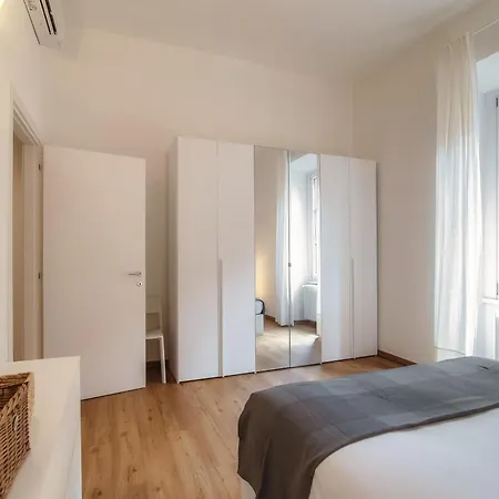 Sandy - By Myhomeincomo Apartment Cernobbio